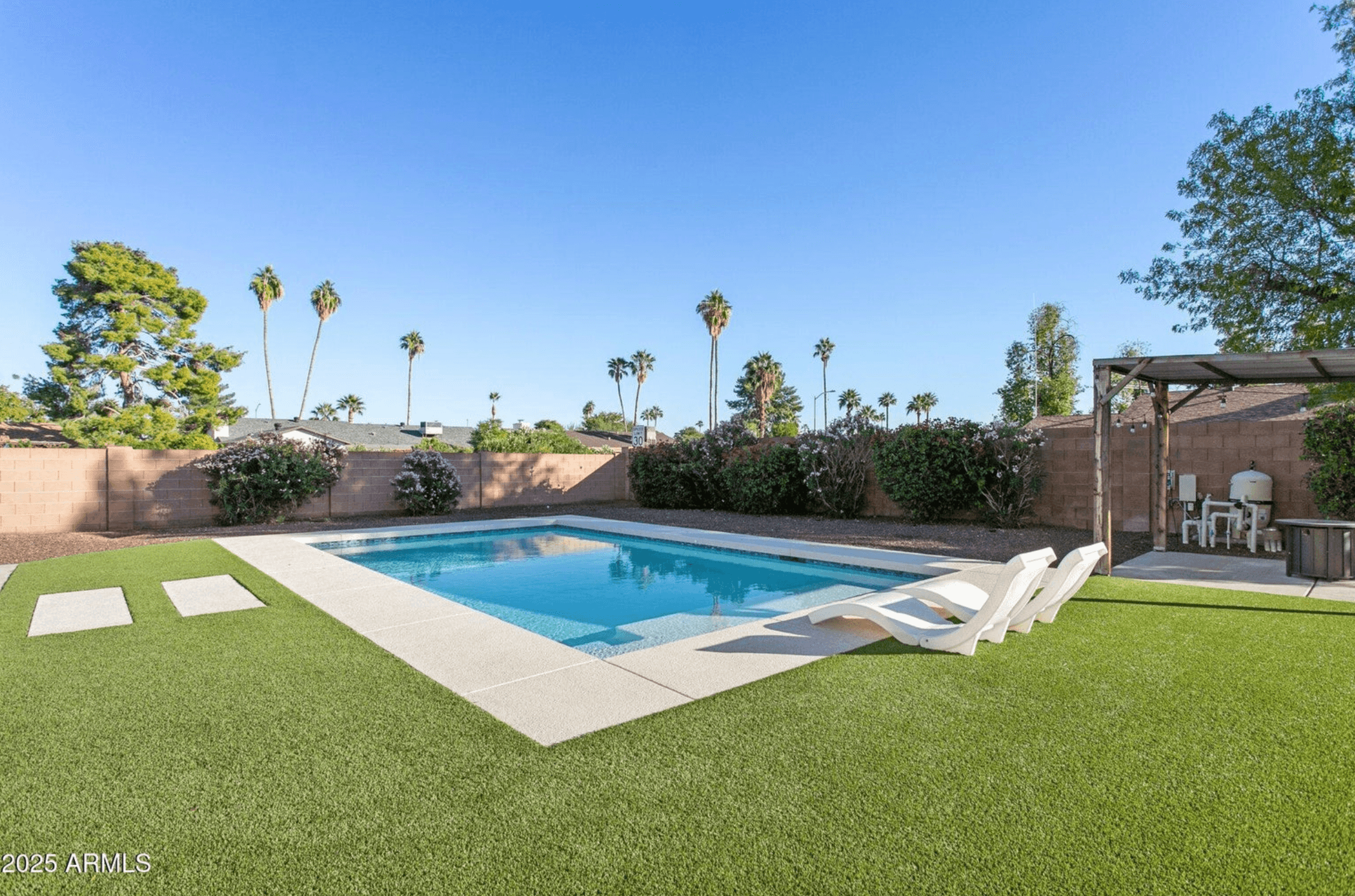 4529 E Sharon Drive, Paradise Valley Village